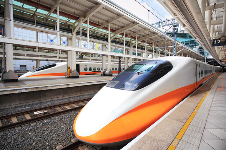 2021年下半年高鐵標準車廂享信用卡購票7~88折優惠
