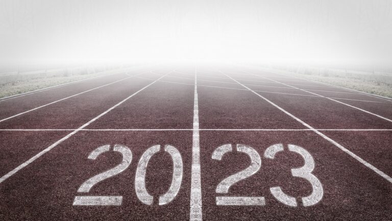 2023 新制知多少,基本工資、勞保費率即將調整上路