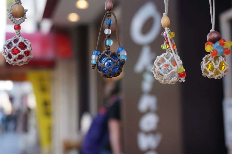 別讓天氣影響出遊心情,沖繩遊雨天備案景點